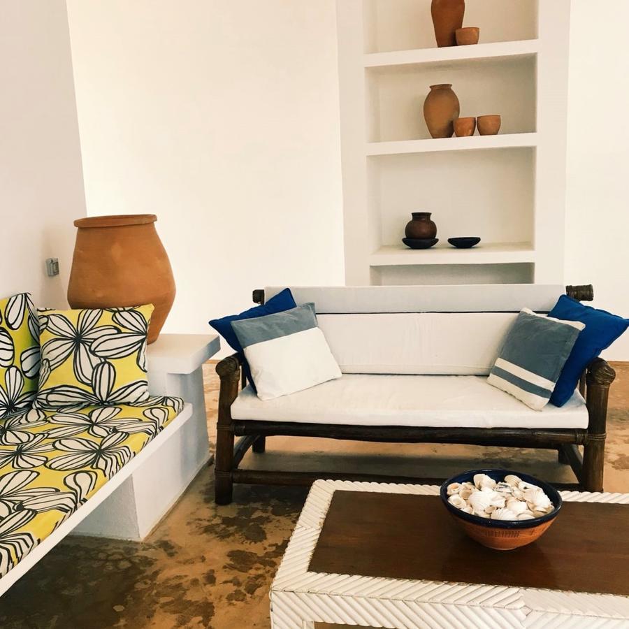 ホテルLa Maison Blanche アシニ エクステリア 写真
